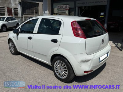 Fiat Punto 1.3 MJT II S&S 95 CV 5 porte Street (2)