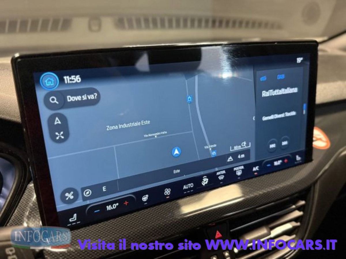 Ford Focus Station Wagon 1.0 EcoBoost Hybrid 155 CV SW ST-Line (14)
