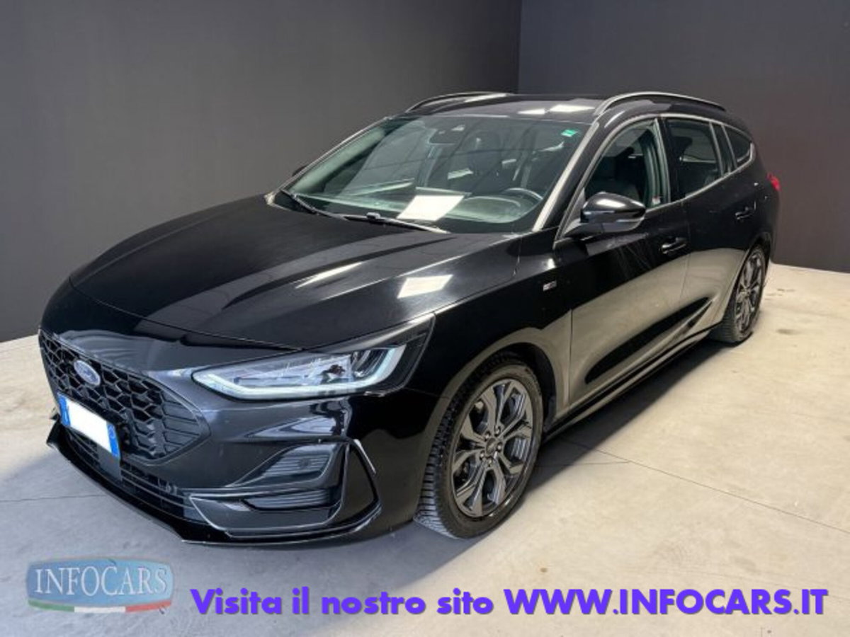 Ford Focus Station Wagon 1.0 EcoBoost Hybrid 155 CV SW ST-Line (3)