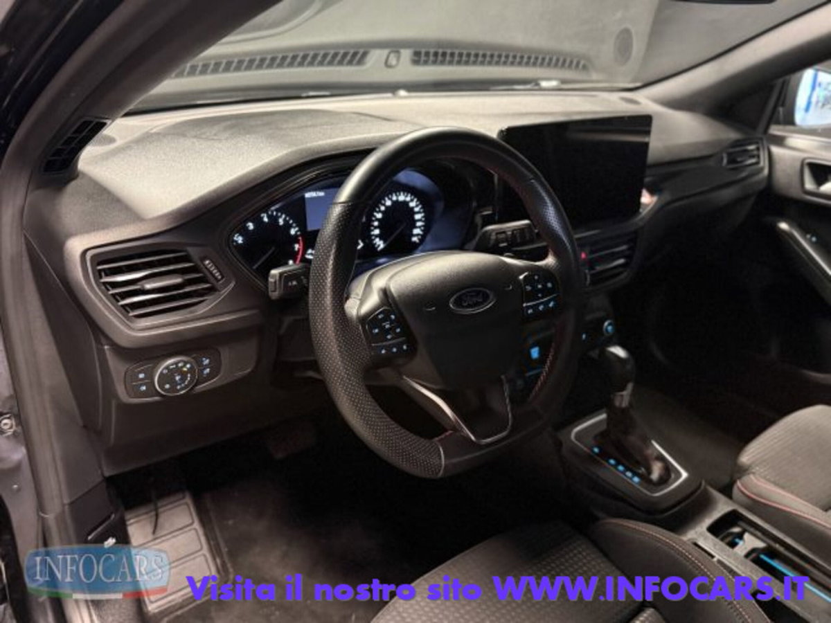Ford Focus Station Wagon 1.0 EcoBoost Hybrid 155 CV SW ST-Line (9)