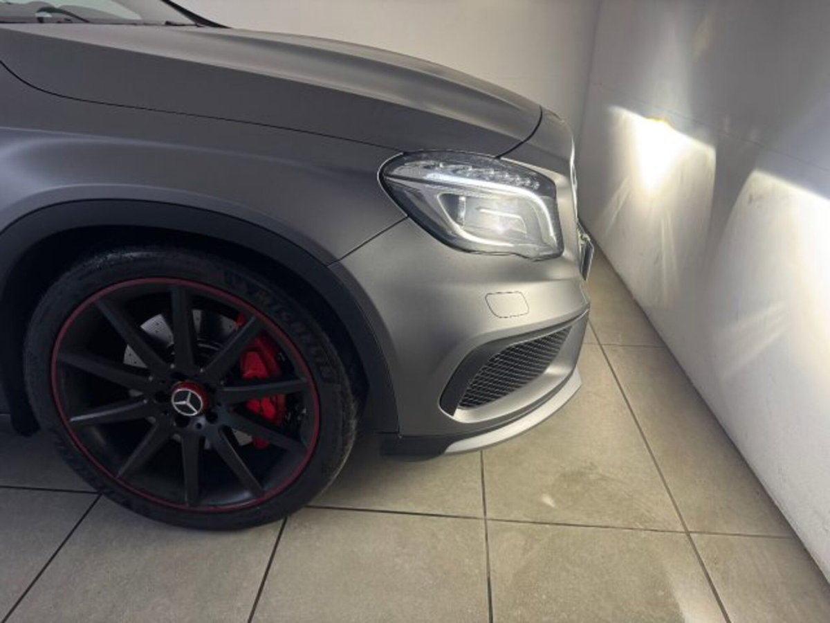 Mercedes-Benz GLA SUV 45 AMG 4Matic (17)