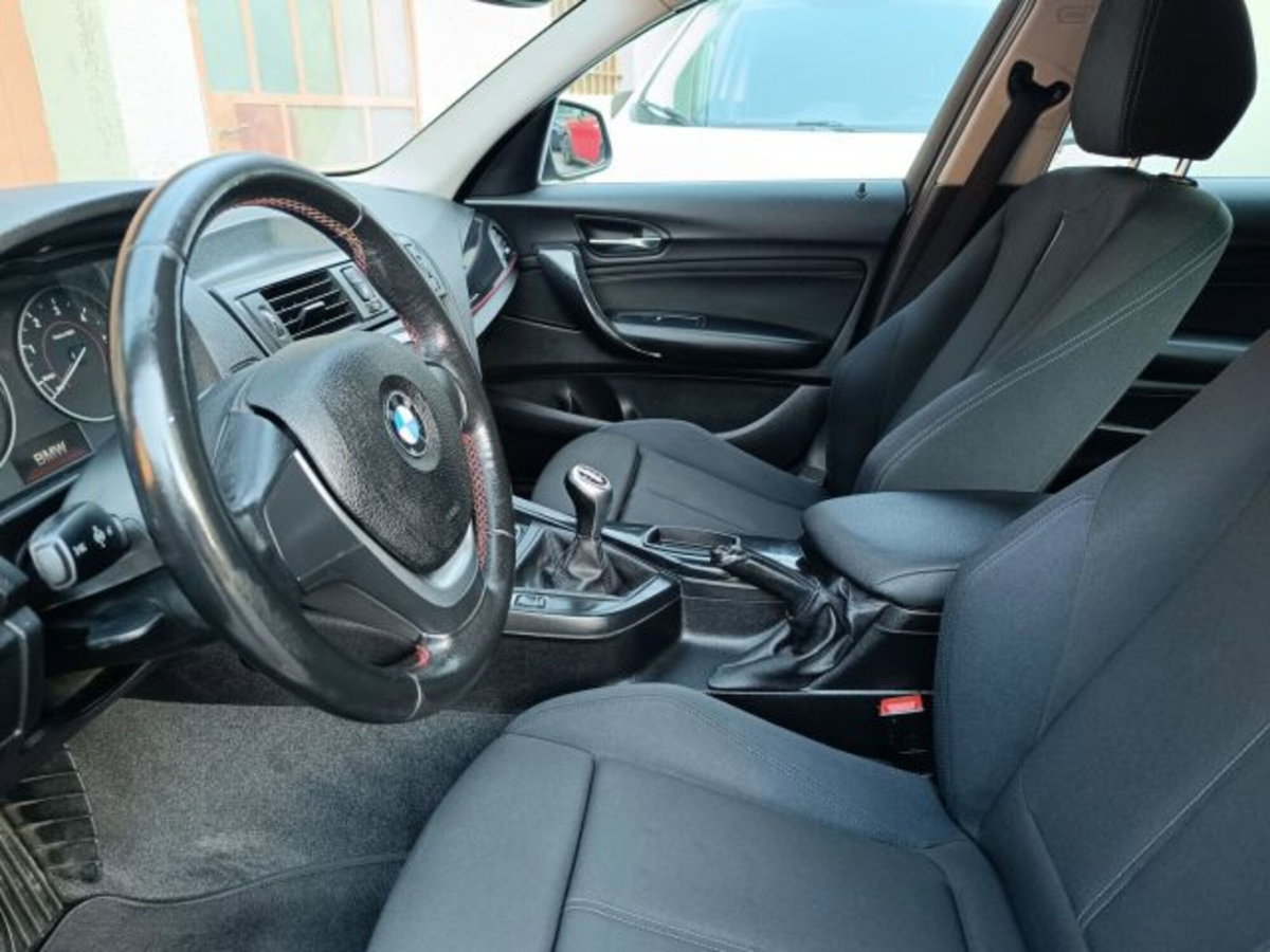 BMW Serie 1 116d 2.0 116CV cat 5 porte Attiva DPF (11)
