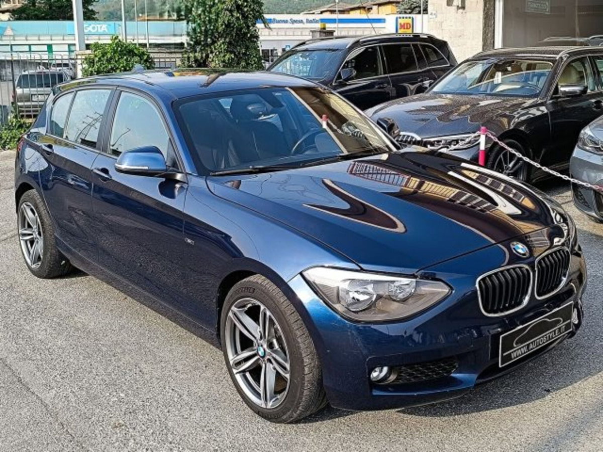 BMW Serie 1 116d 2.0 116CV cat 5 porte Attiva DPF (5)