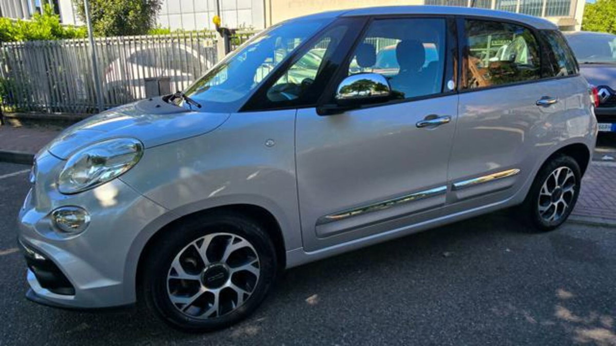 Fiat 500L 1.4 95 CV Lounge (2)