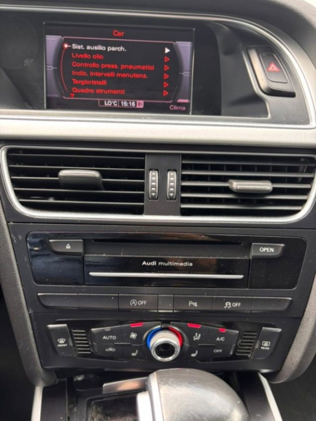 Audi A4 Avant 2.0 TDI clean diesel Business (10)
