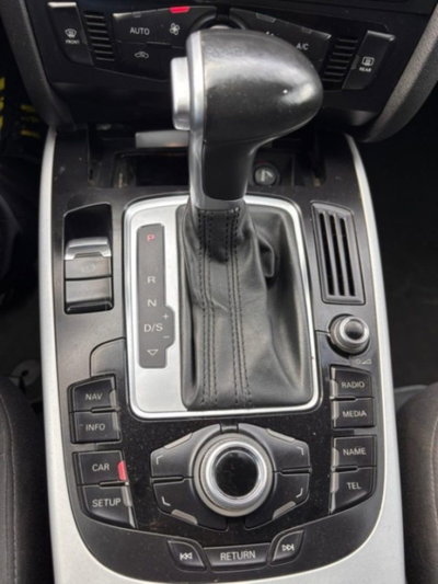 Audi A4 Avant 2.0 TDI clean diesel Business (9)