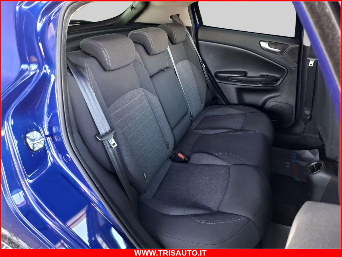 Alfa Romeo Giulietta 2.0 JTDm Giulietta 150cv (10)