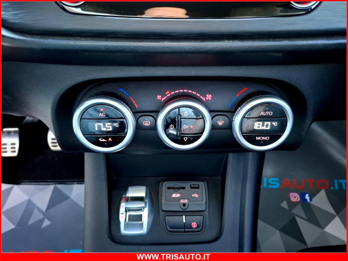 Alfa Romeo Giulietta 2.0 JTDm Giulietta 150cv (15)