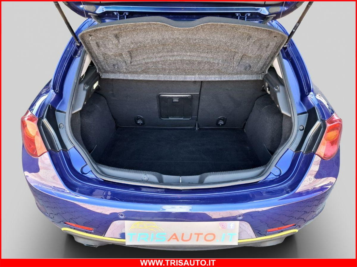 Alfa Romeo Giulietta 2.0 JTDm Giulietta 150cv (19)