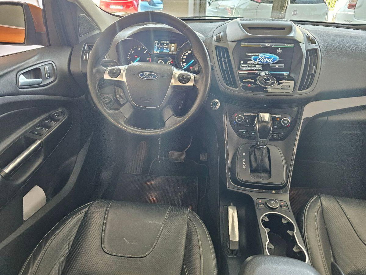 Ford Kuga 2.0 TDCI 180 CV S&S 4WD Powershift Titanium X (13)