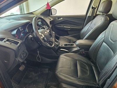 Ford Kuga 2.0 TDCI 180 CV S&S 4WD Powershift Titanium X (14)