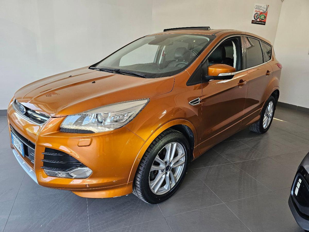 Ford Kuga 2.0 TDCI 180 CV S&S 4WD Powershift Titanium X (3)
