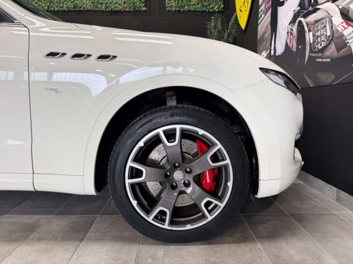 Maserati Levante Levante 3.0 V6 Modena Ultima 430cv auto (8)
