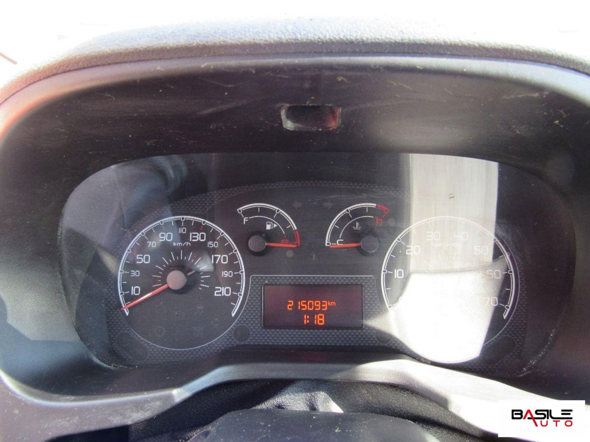 Fiat Fiorino combi N1 1.3 mjt 80cv E6d-final (8)