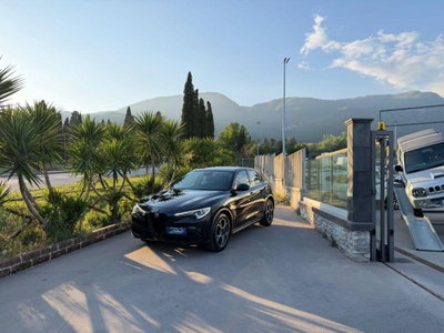 Alfa Romeo Stelvio Stelvio 2.2 Turbodiesel 160 CV AT8 RWD Super Business usata