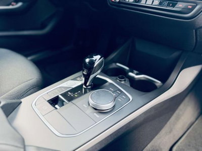 BMW Serie 1 118d Business Advantage auto (10)