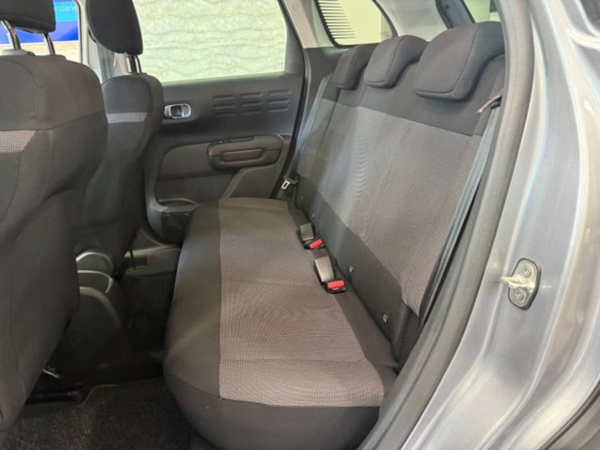 Citroen C3 Aircross BlueHDi 110 S&S Feel (18)