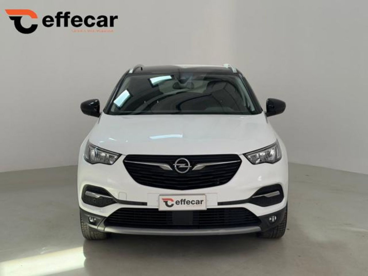 Opel Grandland X 1.5 diesel Ecotec Start&Stop Elegance (2)