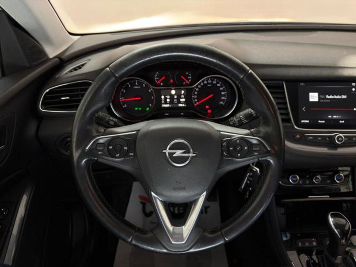 Opel Grandland X 1.5 diesel Ecotec Start&Stop Elegance (8)