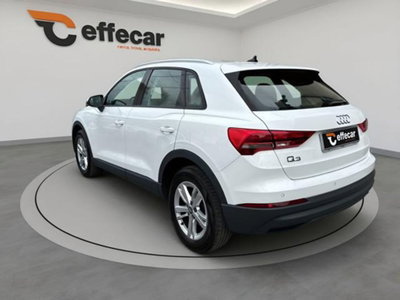 Audi Q3 35 TDI quattro S tronic Business (4)