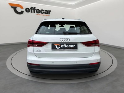 Audi Q3 35 TDI quattro S tronic Business (5)