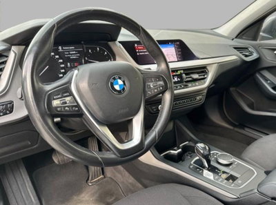 BMW Serie 1 116d 2.0 116CV cat 5 porte Attiva DPF (7)