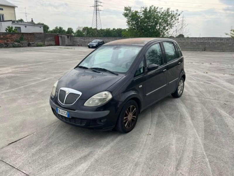 Lancia Musa 1.4 16V Platino