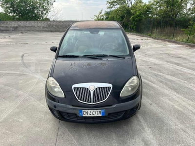 Lancia Musa 1.4 16V Platino (2)