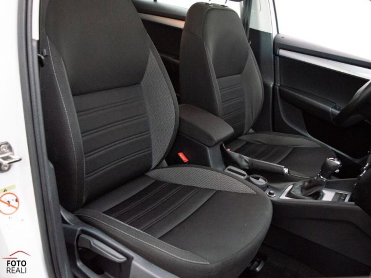 Skoda Octavia Station Wagon 1.5 G-TEC DSG Wagon Ambition (11)