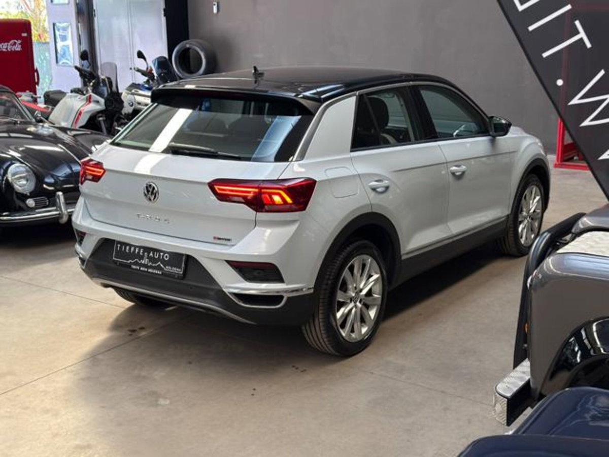 Volkswagen T-Roc 2.0 TDI SCR 4MOTION Advanced BlueMotion Technology (4)
