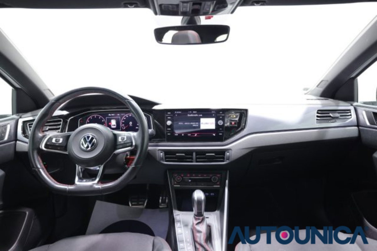 Volkswagen Polo 2.0 TSI DSG GTI BlueMotion Technology (10)