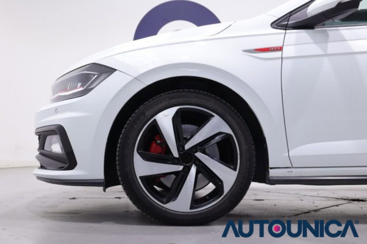 Volkswagen Polo 2.0 TSI DSG GTI BlueMotion Technology (13)