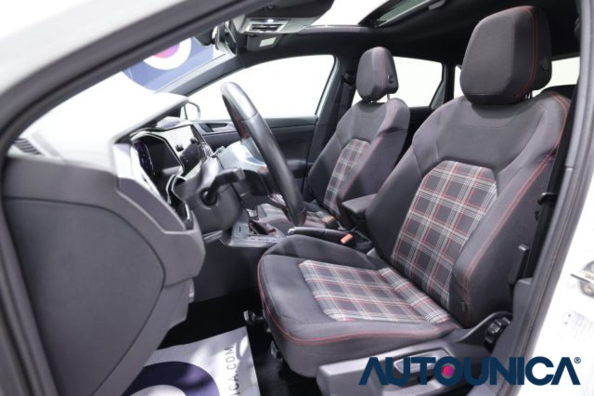 Volkswagen Polo 2.0 TSI DSG GTI BlueMotion Technology (6)