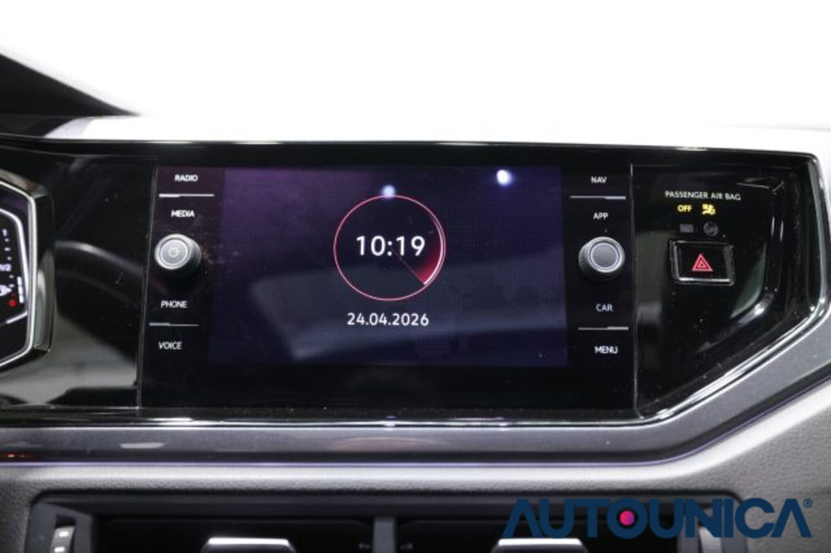 Volkswagen Polo 2.0 TSI DSG GTI BlueMotion Technology (9)