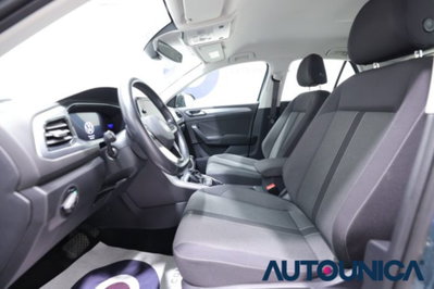 Volkswagen T-Roc 1.5 tsi Life dsg (20)