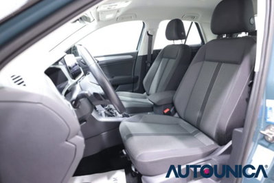 Volkswagen T-Roc 1.5 tsi Life dsg (6)