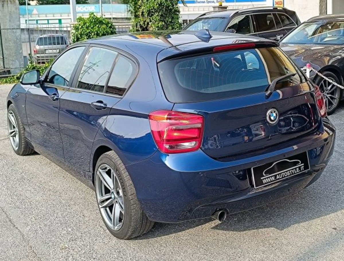BMW Serie 1 116d 2.0 116CV cat 5 porte Attiva DPF (10)