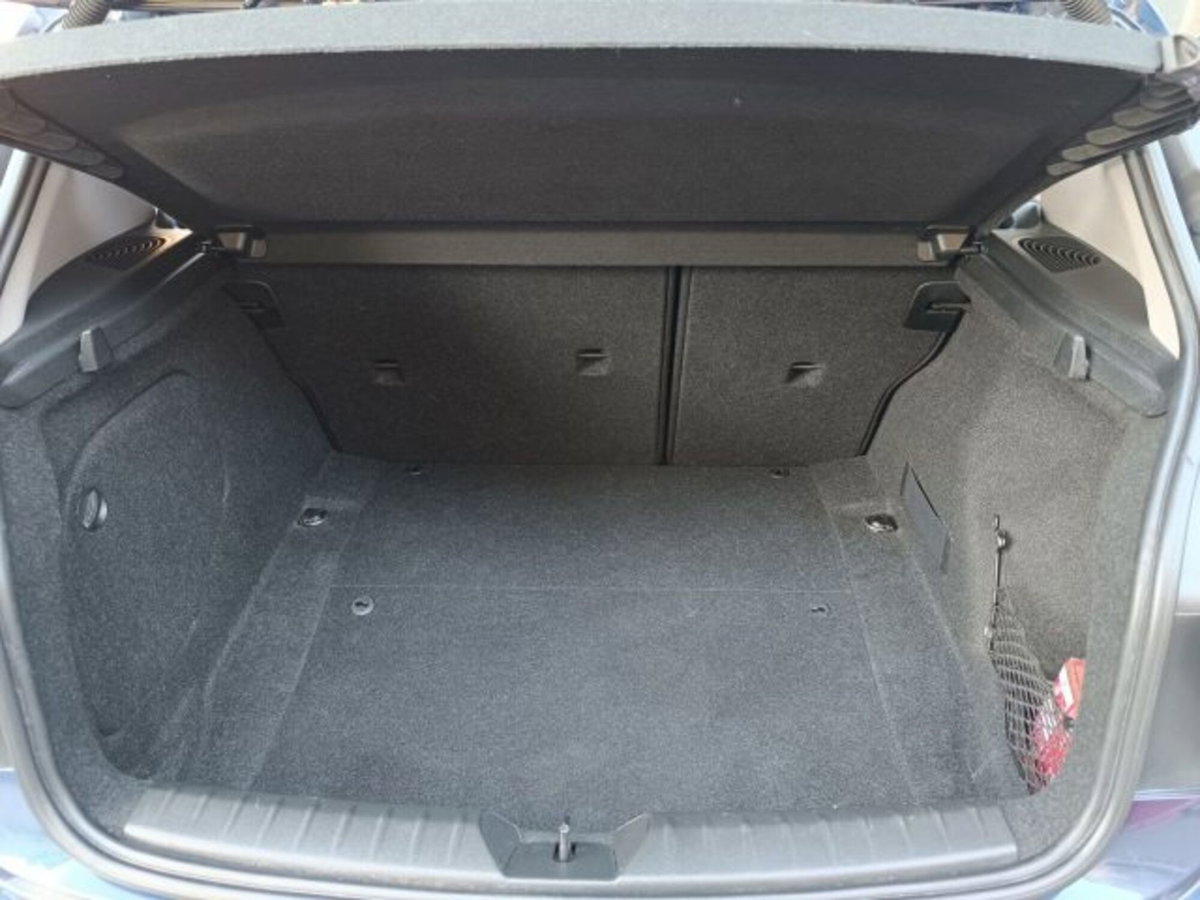 BMW Serie 1 116d 2.0 116CV cat 5 porte Attiva DPF (16)