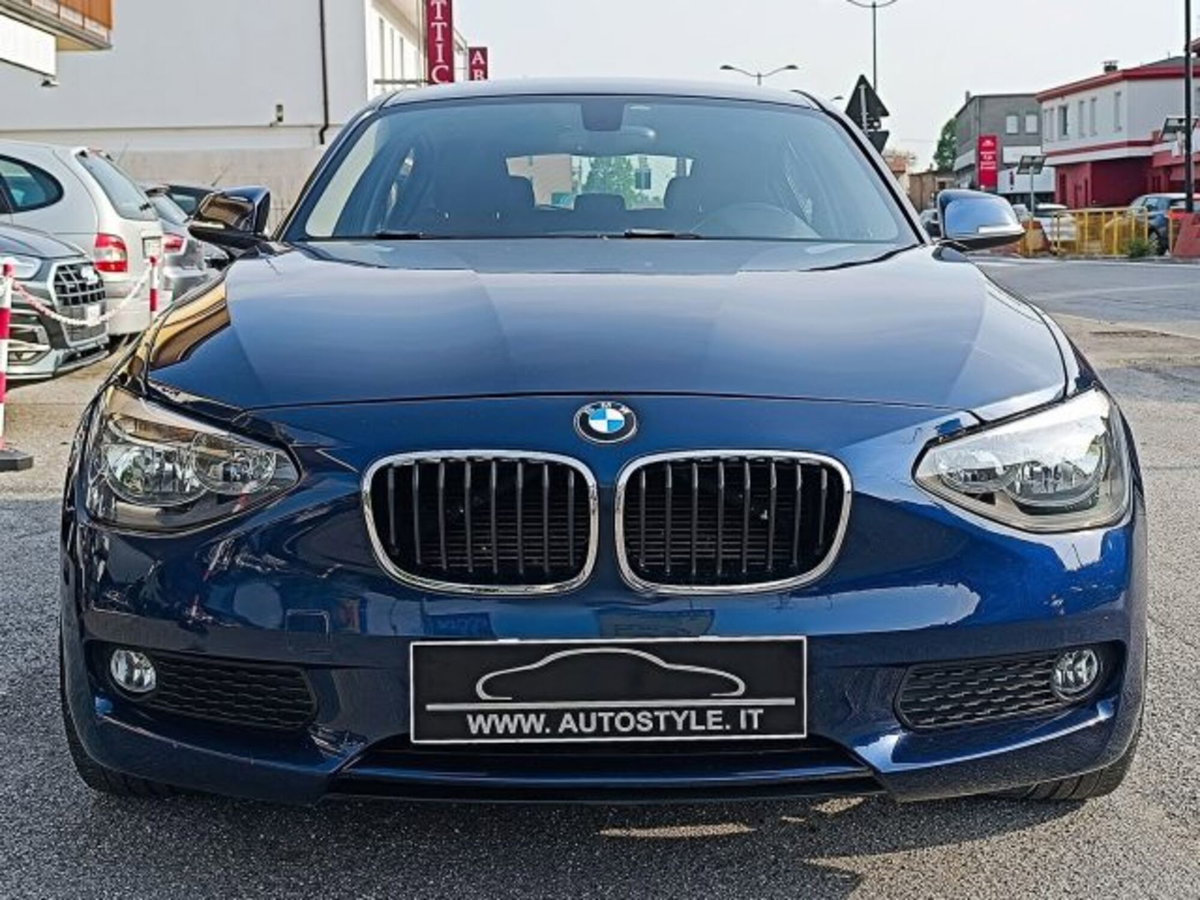 BMW Serie 1 116d 2.0 116CV cat 5 porte Attiva DPF (18)