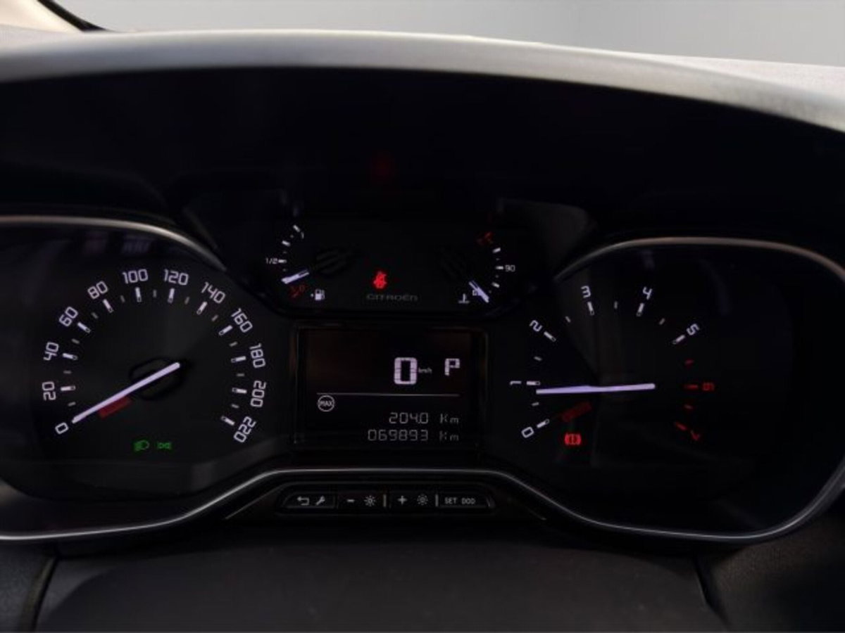 Citroen C3 Aircross BlueHDi 120 S&S EAT6 Shine (12)