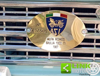 Alfa Romeo Giulia 2.0 Turbo 200 CV AT8 Ti (2)
