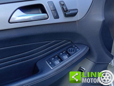 Mercedes-Benz Classe ML 250 BlueTEC 4Matic Premium (15)