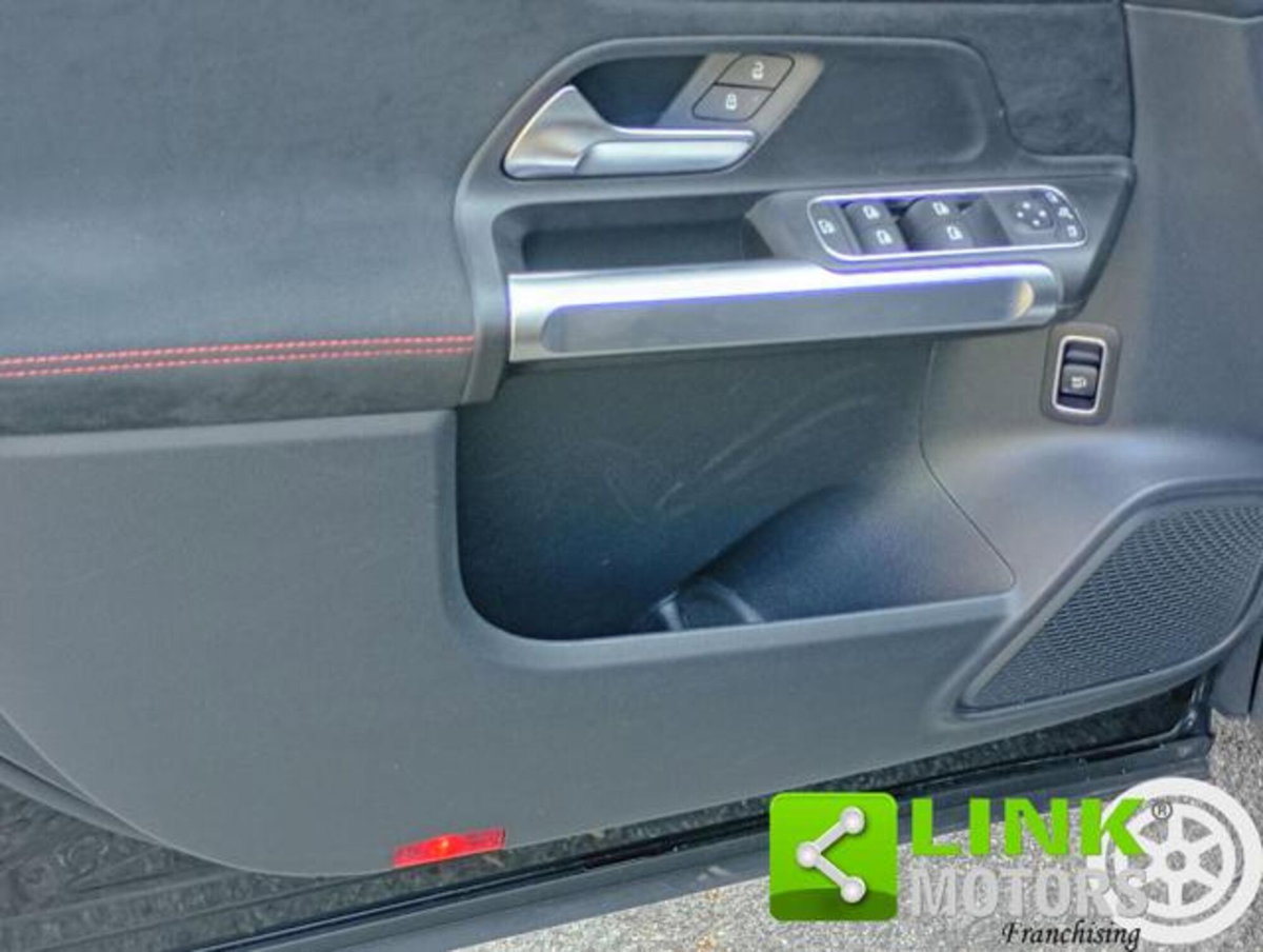 Mercedes-Benz GLB 200 AMG Line Advanced Plus auto (14)