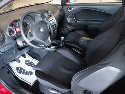 Alfa Romeo MiTo 1.6 JTDm 16V Distinctive Sport Pack (17)