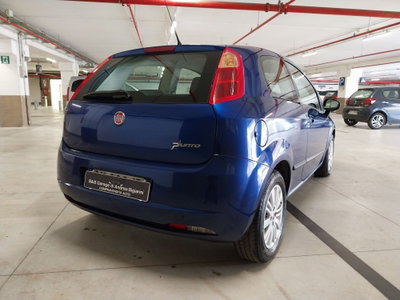Fiat Grande Punto 1.3 MJT 90 CV 3 porte Emotion (12)