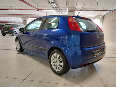 Fiat Grande Punto 1.3 MJT 90 CV 3 porte Emotion (13)