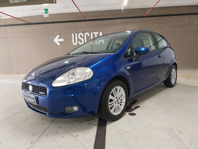 Fiat Grande Punto 1.3 MJT 90 CV 3 porte Emotion (7)