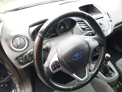 Ford Fiesta 1.5 TDCi 75CV 5 porte (17)