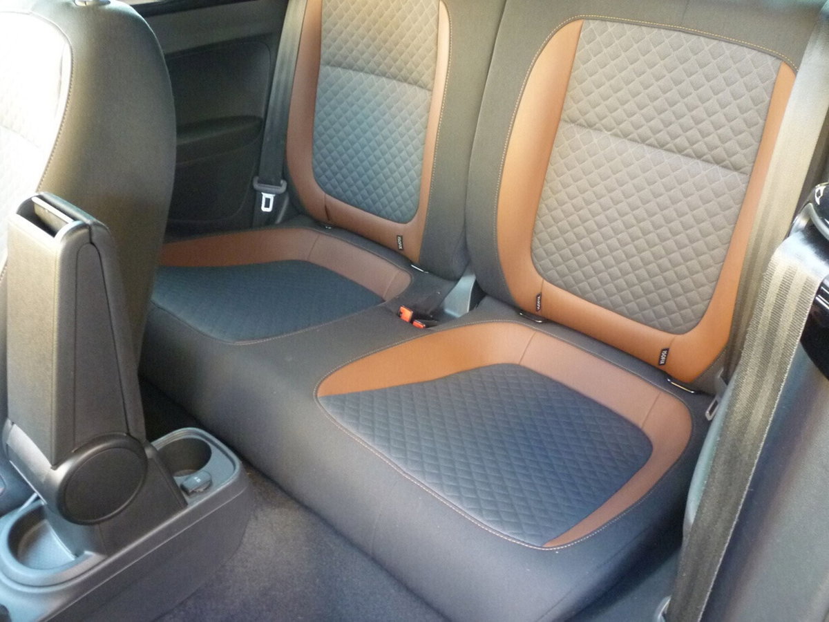 Volkswagen Maggiolino Cabrio 1.2 TSI Design BlueMotion Technology (5)