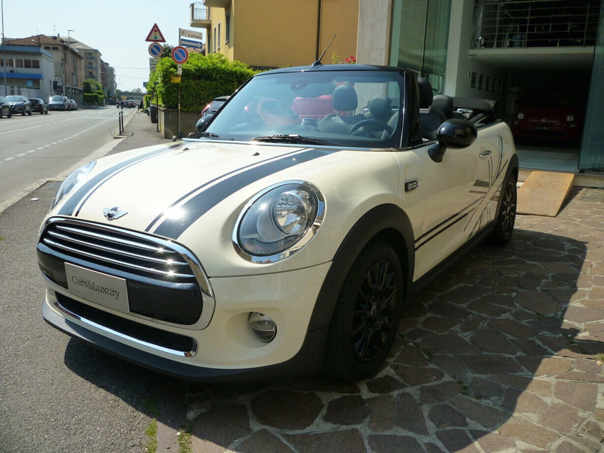 MINI Mini Cabrio 1.5 Cooper Hype Cabrio